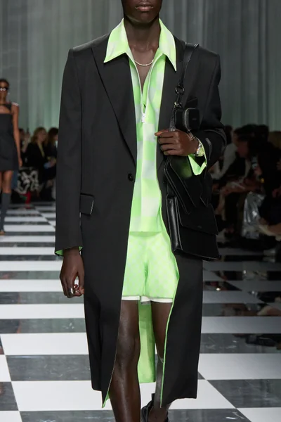 Look 122